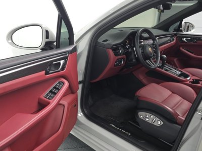صورة مصغرة 13 لـ 2023 Porsche MACAN