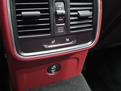 صورة مصغرة 25 لـ 2023 Porsche MACAN