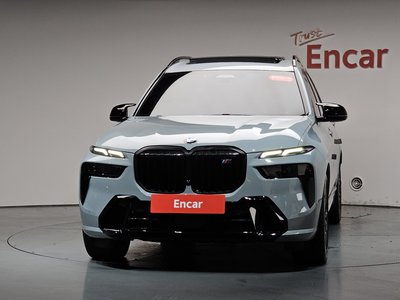 2024 BMW X7 照片 3