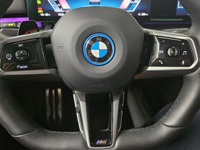 BMW I5 - 7