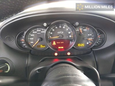 PORSCHE 911 2005 thumbnail 6