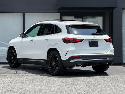 2025 Mercedes-BENZ GLA — фото 3