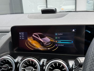 2025 Mercedes-BENZ GLA — миниатюра 29