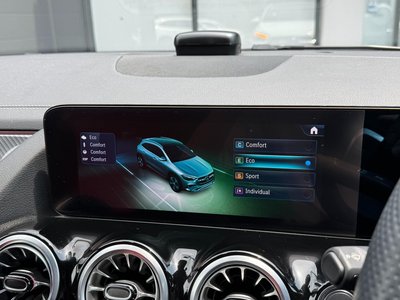 2025 Mercedes-BENZ GLA — миниатюра 28