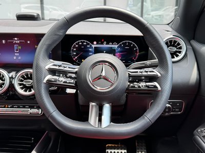 2025 Mercedes-BENZ GLA — миниатюра 19