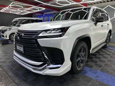 LEXUS LX - 8