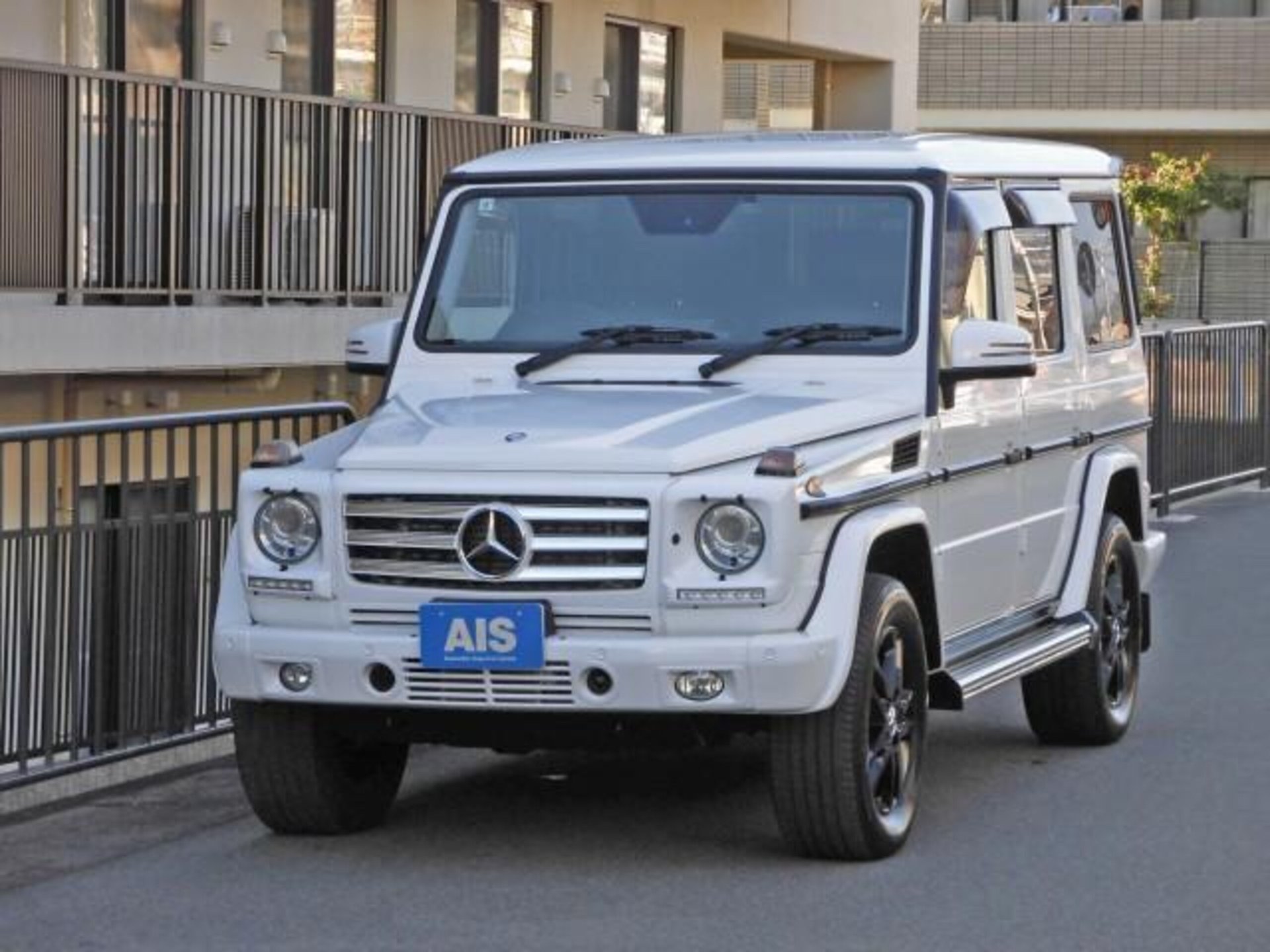 MERCEDES-BENZ G-CLASS - View 1