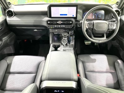 2025 Toyota LAND CRUISER 250 — фото 2
