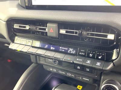 2025 Toyota LAND CRUISER 250 — миниатюра 37