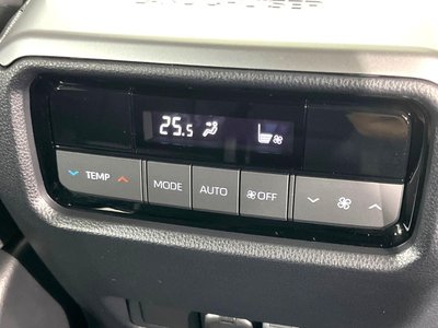 2025 Toyota LAND CRUISER 250 — миниатюра 38