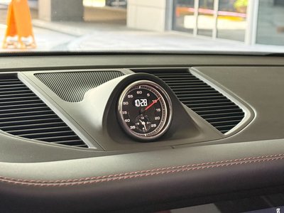2021 Porsche MACAN — миниатюра 14