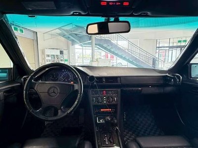 صورة 10 لـ 1994 Mercedes-BENZ E-CLASS