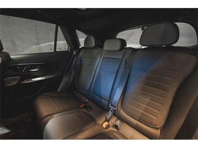 MERCEDES-BENZ GLC - 10