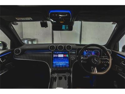 MERCEDES-BENZ GLC - 7