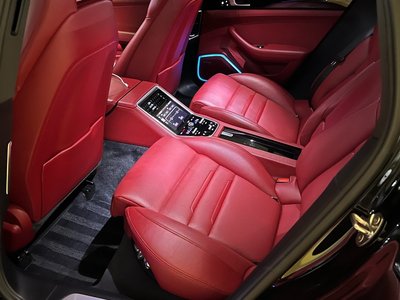 PORSCHE PANAMERA - 7