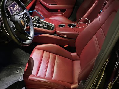 PORSCHE PANAMERA - 4