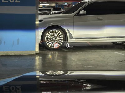 2025 BMW 5 SERIES — миниатюра 13