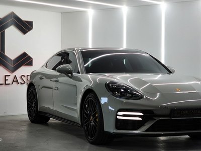 PORSCHE PANAMERA - 1