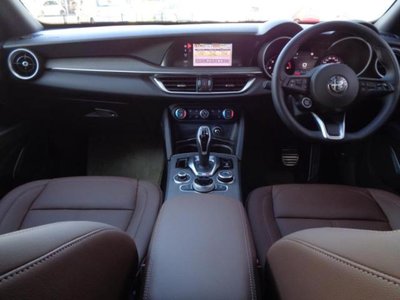 ALFA ROMEO STELVIO - 10