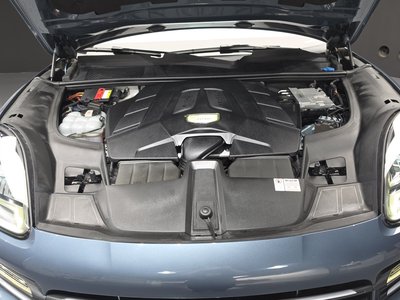 PORSCHE CAYENNE - 7