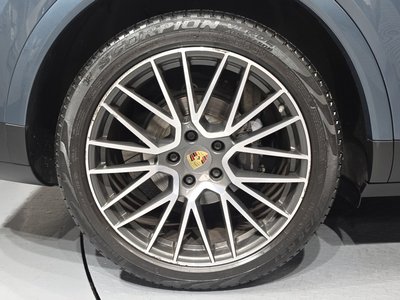 PORSCHE CAYENNE - 6