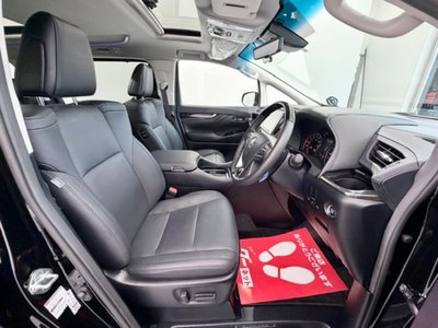 TOYOTA ALPHARD - 4
