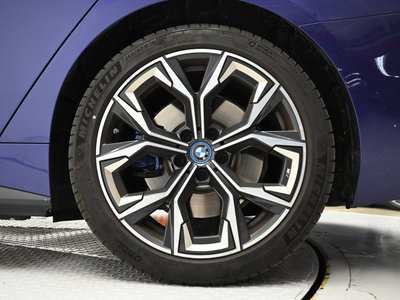 BMW I4 - 6