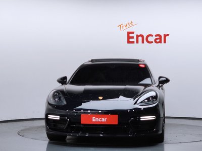 PORSCHE PANAMERA - 2
