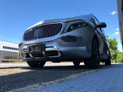 2023 Mercedes-BENZ V-CLASS photo 3