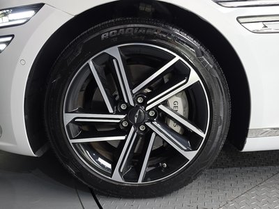 2024 Genesis G80 (RG3) 照片 6