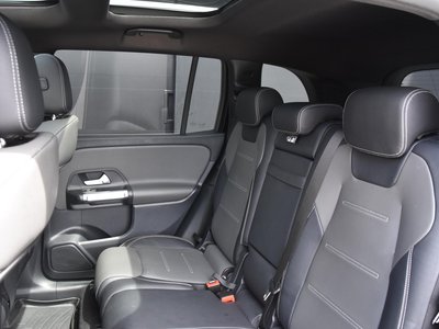 2022 Mercedes-BENZ GLB — миниатюра 36