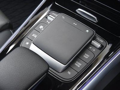 2022 Mercedes-BENZ GLB — миниатюра 26