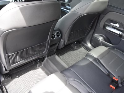 2022 Mercedes-BENZ GLB — миниатюра 38