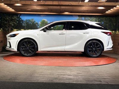 2023 Lexus RX — миниатюра 31