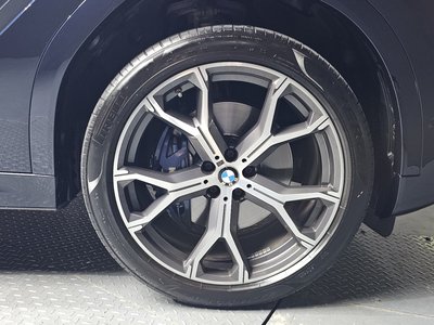 2021 BMW X6 照片 8