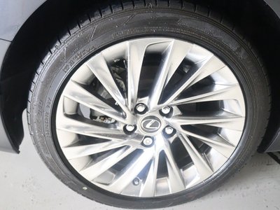 2021 LEXUS ES 照片 4