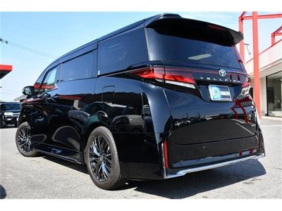 TOYOTA VELLFIRE - 6