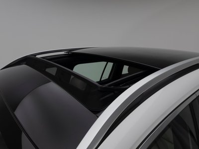 2025 Mercedes-BENZ EQB — миниатюра 12