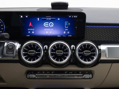 2025 Mercedes-BENZ EQB — миниатюра 16