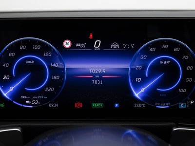 2025 Mercedes-BENZ EQB 照片 8