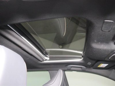 TOYOTA CROWN CROSSOVER - 10