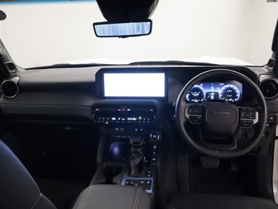TOYOTA LAND CRUISER 250 - 5