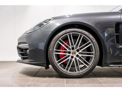 PORSCHE PANAMERA - 10