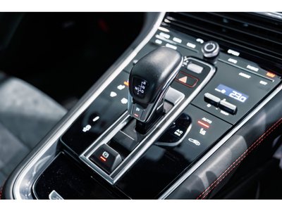 PORSCHE PANAMERA - 7