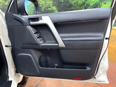 صورة مصغرة 43 لـ 2023 Toyota LAND CRUISER PRADO