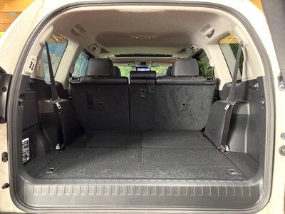 صورة مصغرة 48 لـ 2023 Toyota LAND CRUISER PRADO