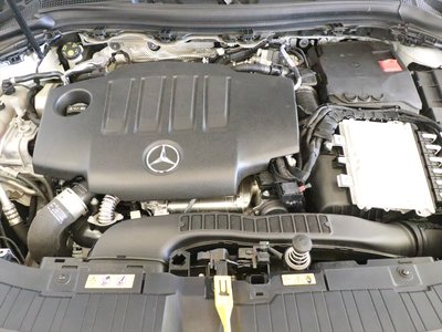 2023 Mercedes-BENZ GLA — миниатюра 31