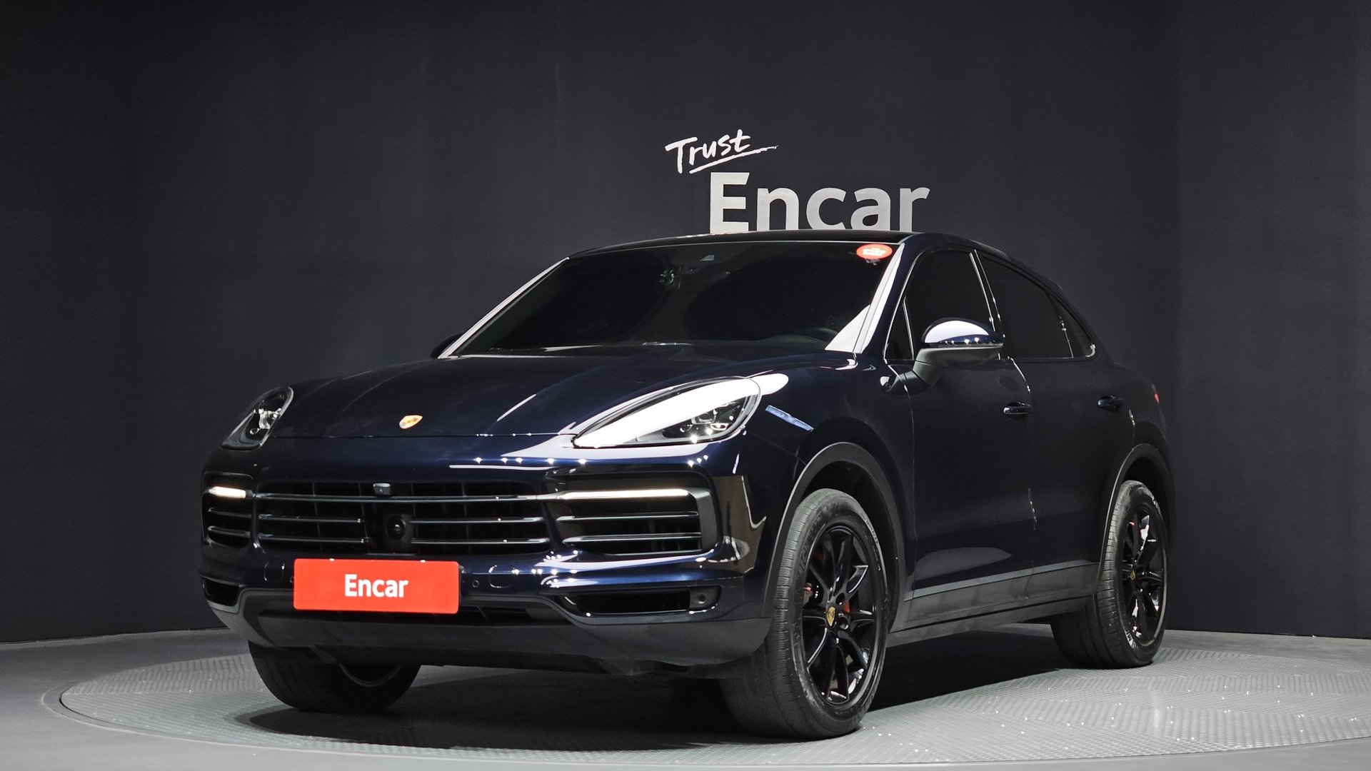 PORSCHE CAYENNE - View 1