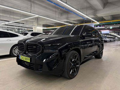 BMW XM - 7