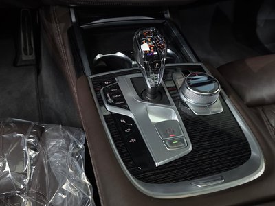 BMW 7 SERIES - 9